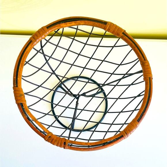 Vintage Decorative Wood Metal Pedestal Basket Bowl Bread Fruit Home Decor - Picture 3 of 10